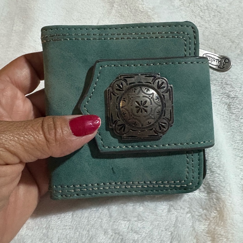Justin Boots Green Wallet with Silver Accent